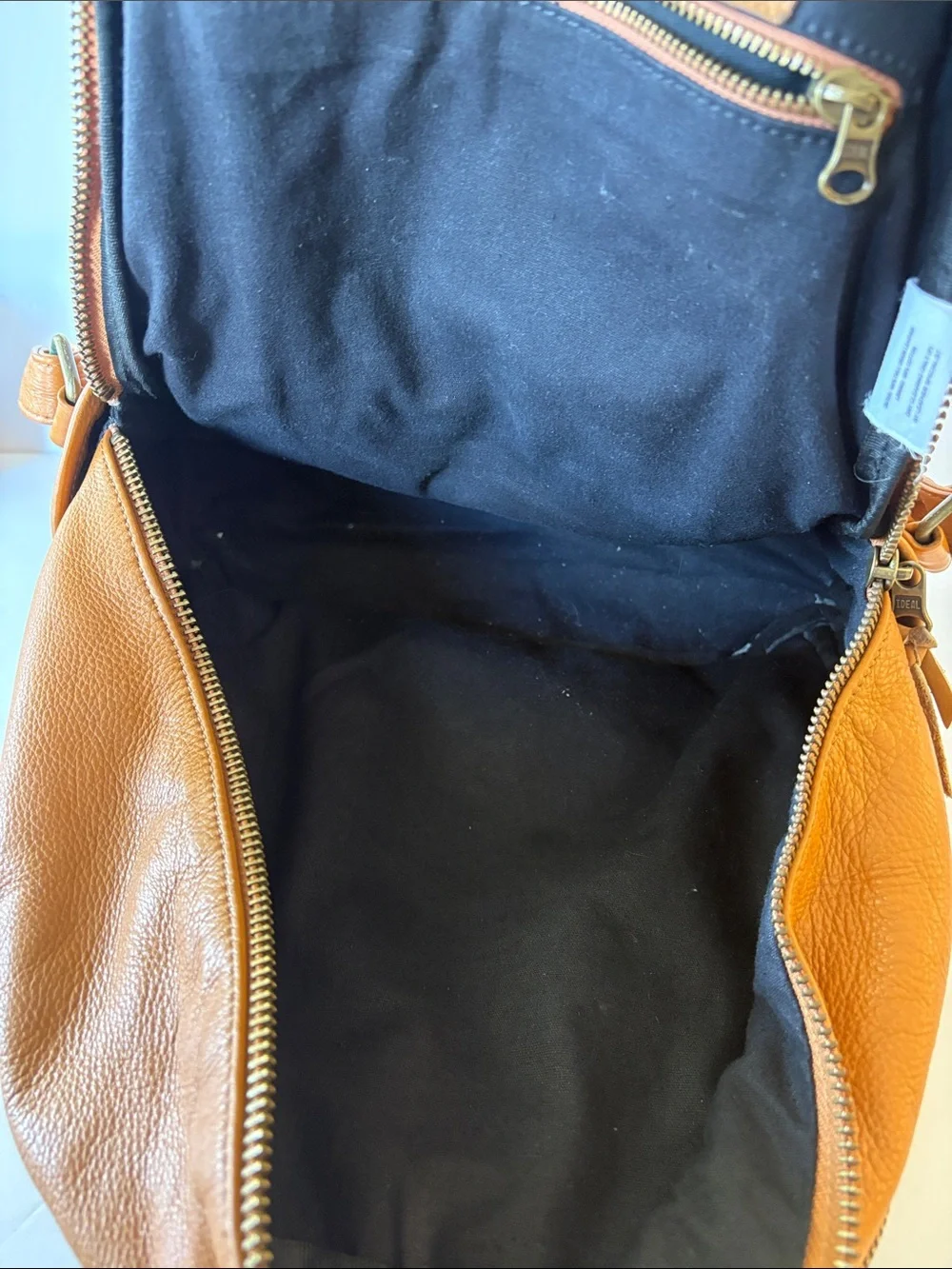 Wanderers Travel Company Leather Casual Backpack - Tan. Like brand new. - Picture 7 of 11